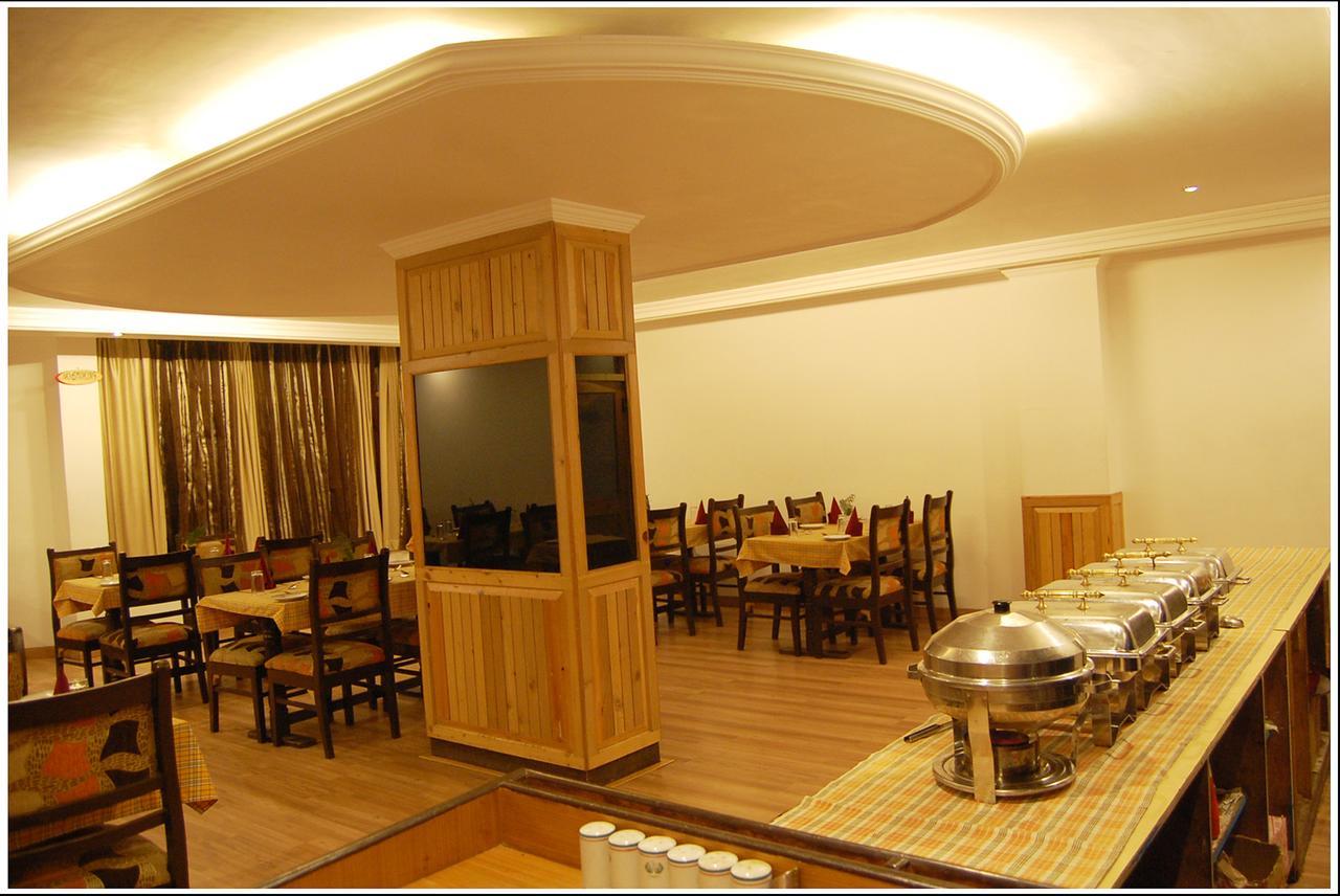 מלון מנאלי Lords Residency מראה חיצוני תמונה